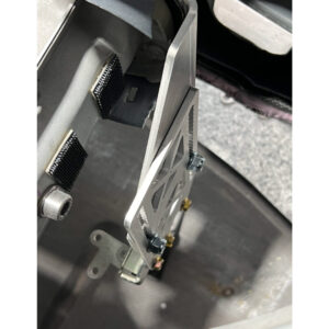 Professional Awesome BMW E36 Quick Release Splitter Support System - Image 10